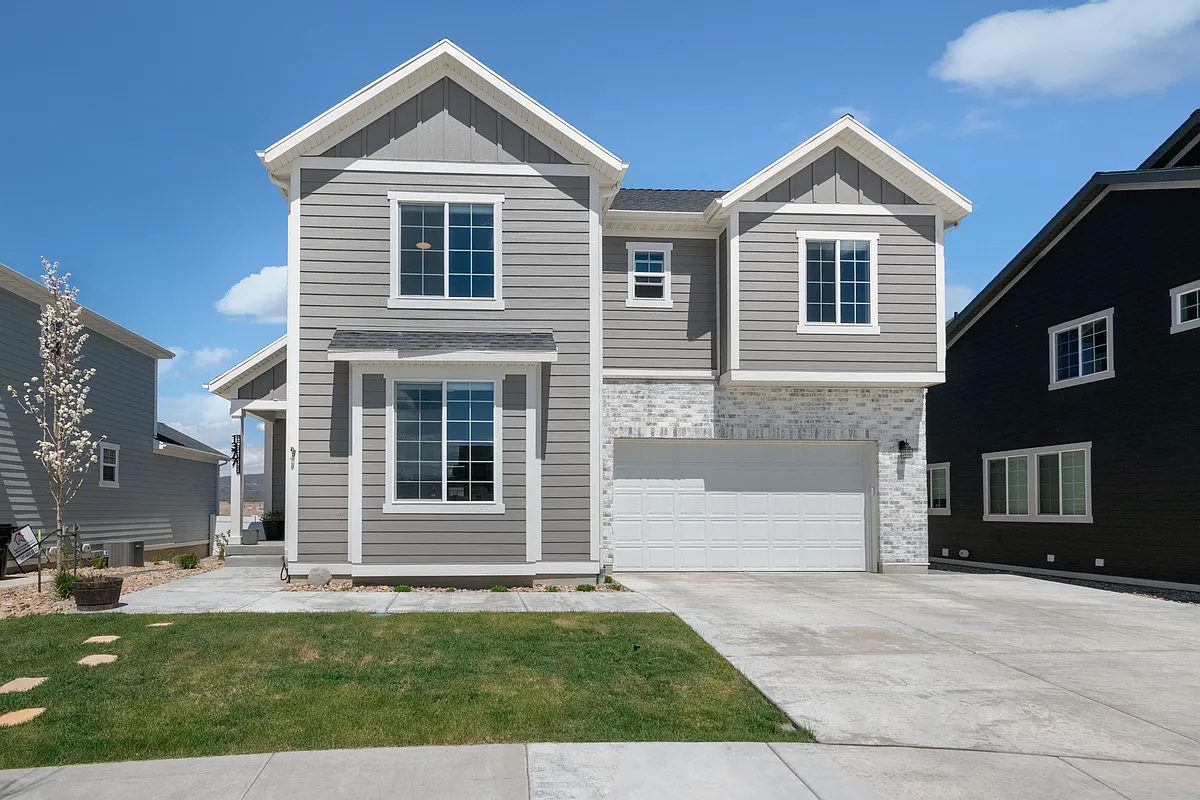 Building Photo - 1377 Snowberry Cir