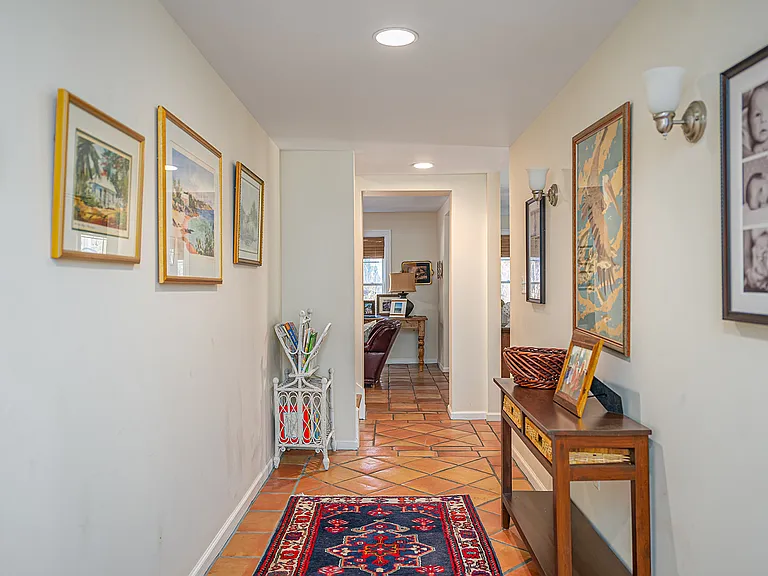 1701B Chatham Ave — Photo 18