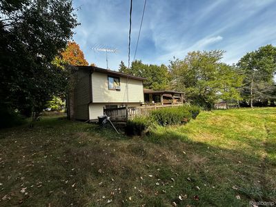 3451 Middle Rd, Highland, MI, 48357