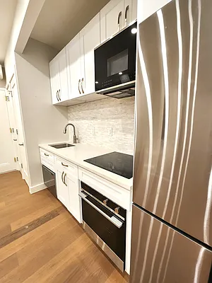 Rented by OGI Management | media 20