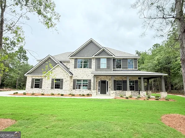 302 Air View Dr, Warner Robins, GA 31093