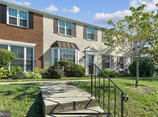 2509 N Dearing St, Alexandria, VA 22302