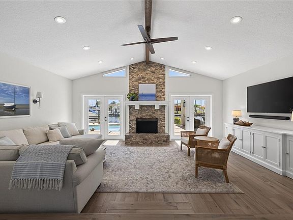 5th image of 4042 Perry Pl