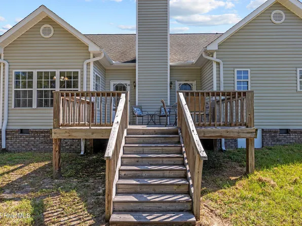 930 Pasture Circle, Aberdeen, NC 28315