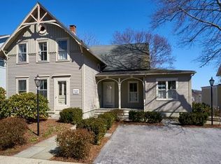20 Bank St, Mystic, CT 06355