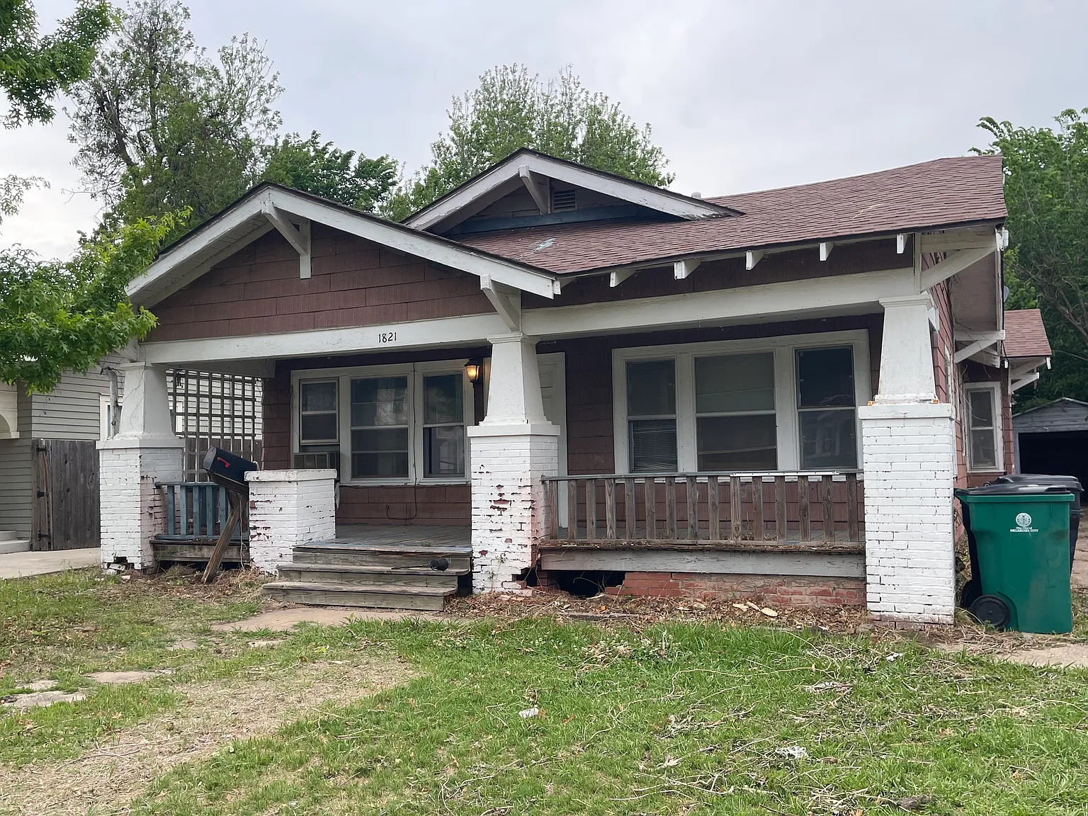 3 bed, 1302 sqft, $1,600 — Photo 1