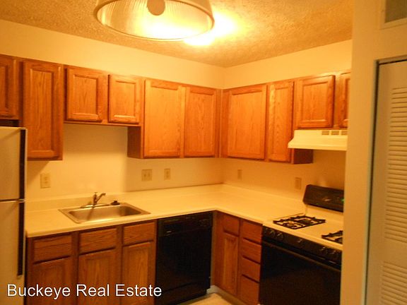 4th image of 606 Riverview Dr APT P