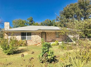 330 W 4th St, Ada, OK 74820