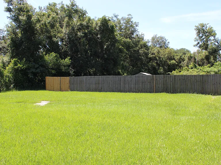 11413 Pruett Rd — Photo 2