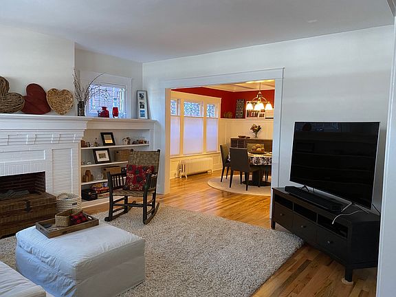 4th image of 585 Linwood Ave #1