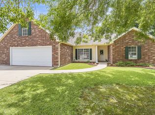 104 Hershey Ct, Broussard, LA 70518