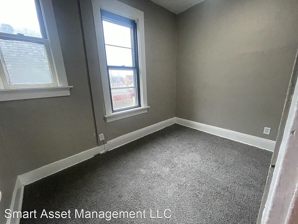 1st image of 2350 S 10th St #11842654