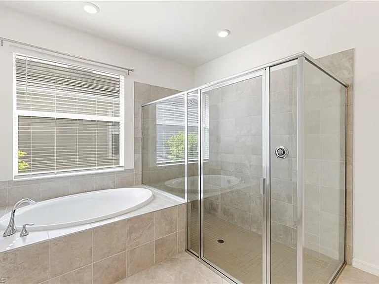 2525 Kona Way — Photo 11