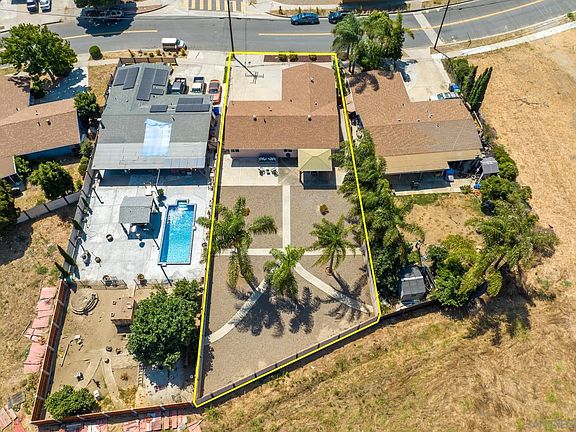 2nd image of 3452 Hacienda Dr