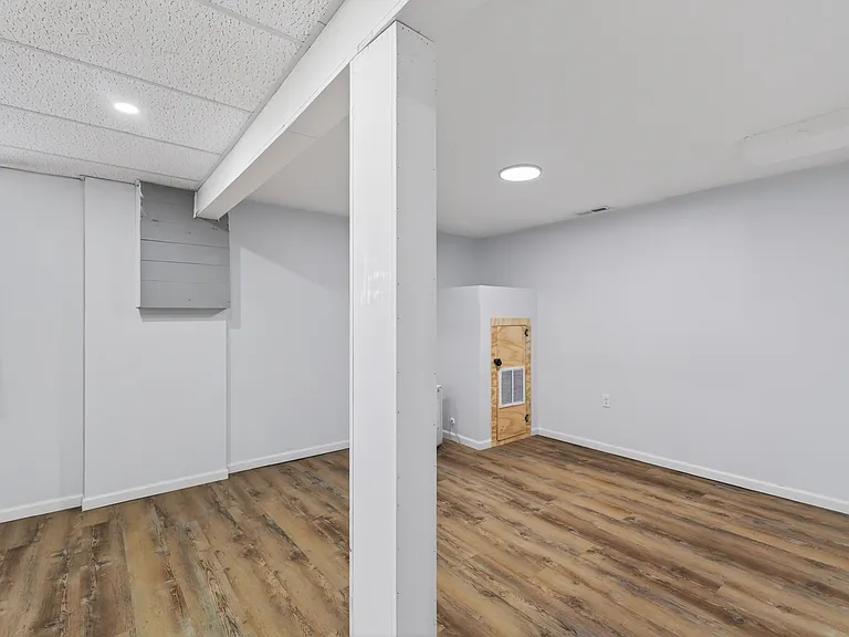 471 Easy St — Photo 18