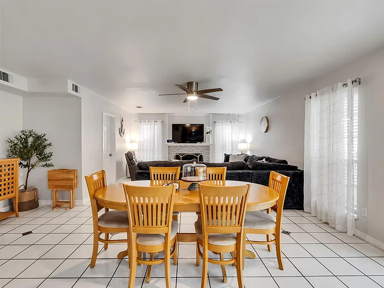 10027 Glenkirk Dr — Photo 12