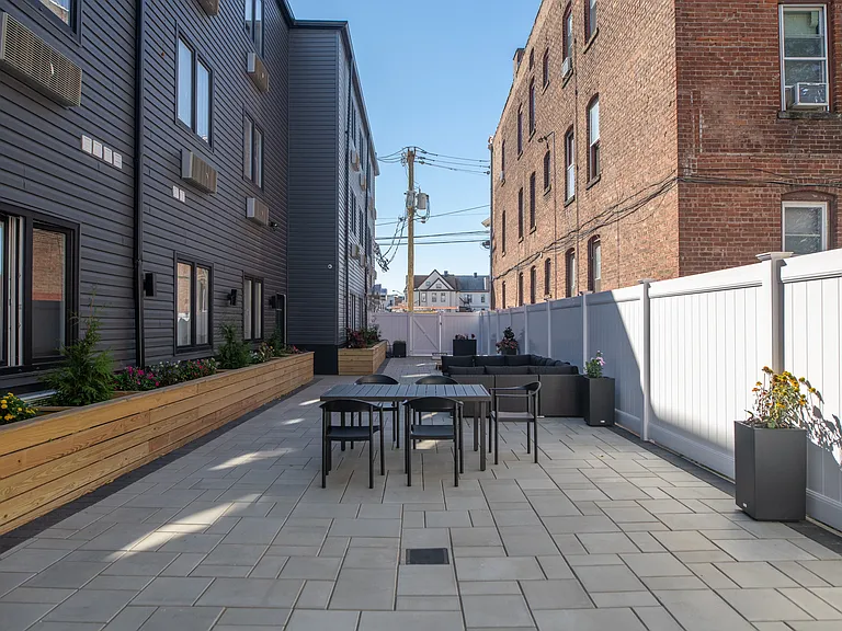 58 Hamilton Ave #101 — Photo 14
