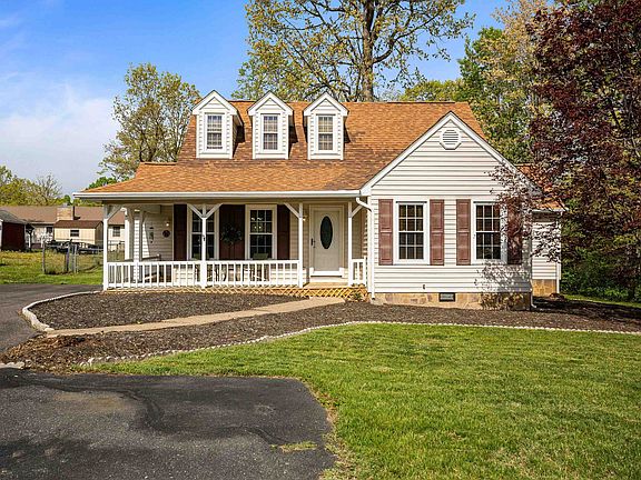 2nd image of 277 Cooper Dr