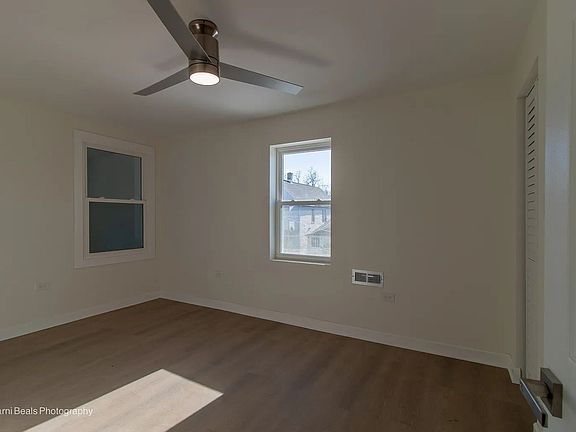 2nd image of 7341 S Maryland Ave
