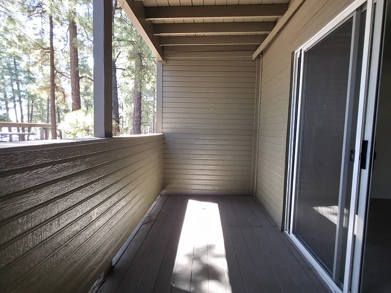 1185 W University Ave #13 — Photo 3