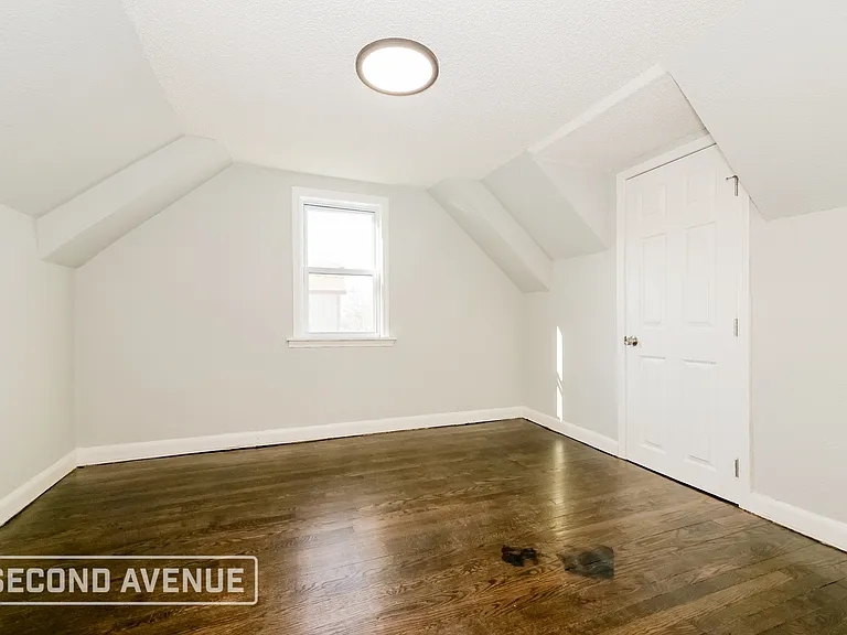 3547 Jackson Ave — Photo 12