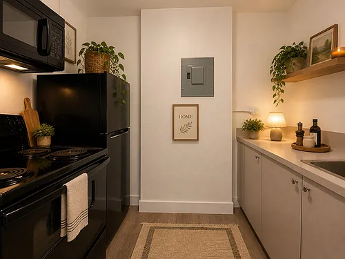132 SW 9th St #106 Photo 1