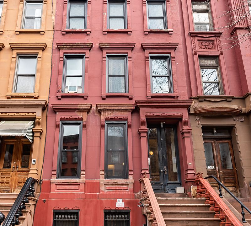 1st image of 247 Jefferson Ave
