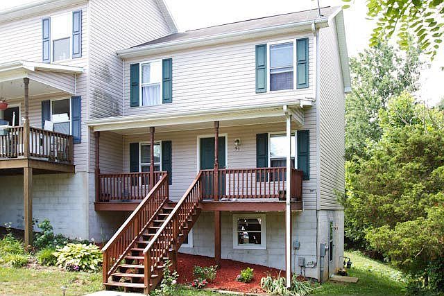 1st image of 51 Easthampton Ct