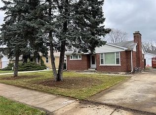 617 Forest Rd, La Grange Park, IL 60526