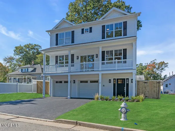 215 Atlantic Avenue, Middletown, NJ 07748