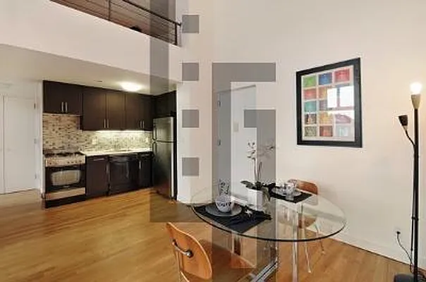 Rented by Loom Group | media 48