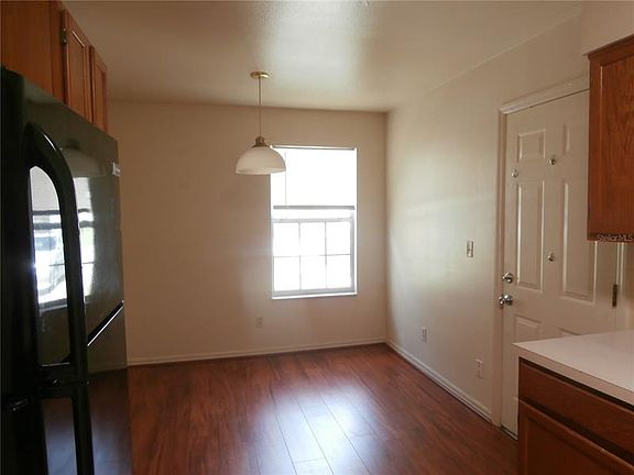 4th image of 746 Seminole Ave