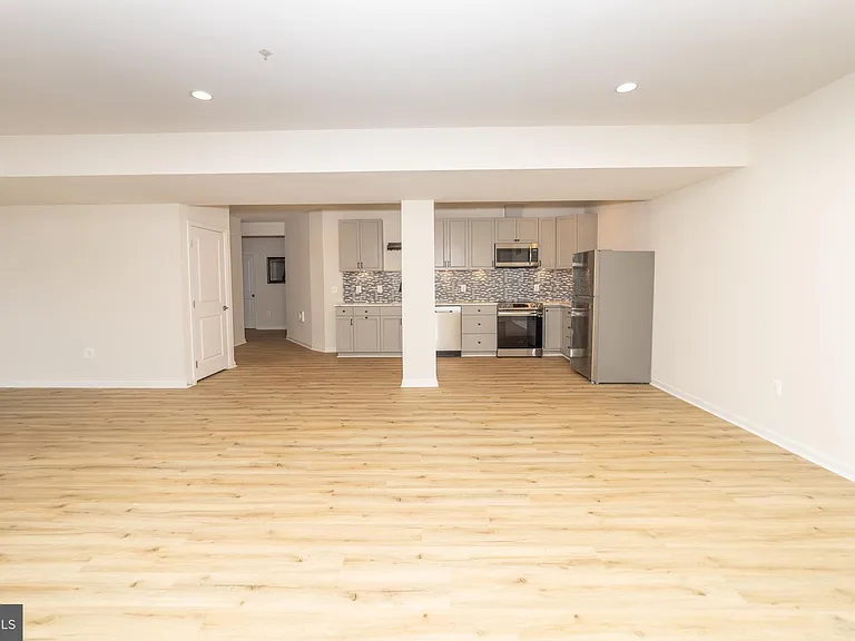 24446 Carolina Rose Cir — Photo 32