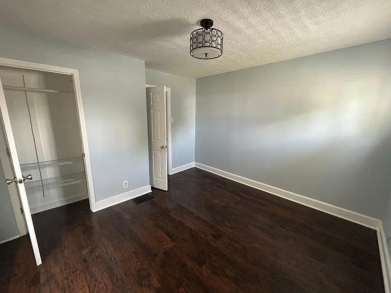1404 Montcalm St #1404 — Photo 17