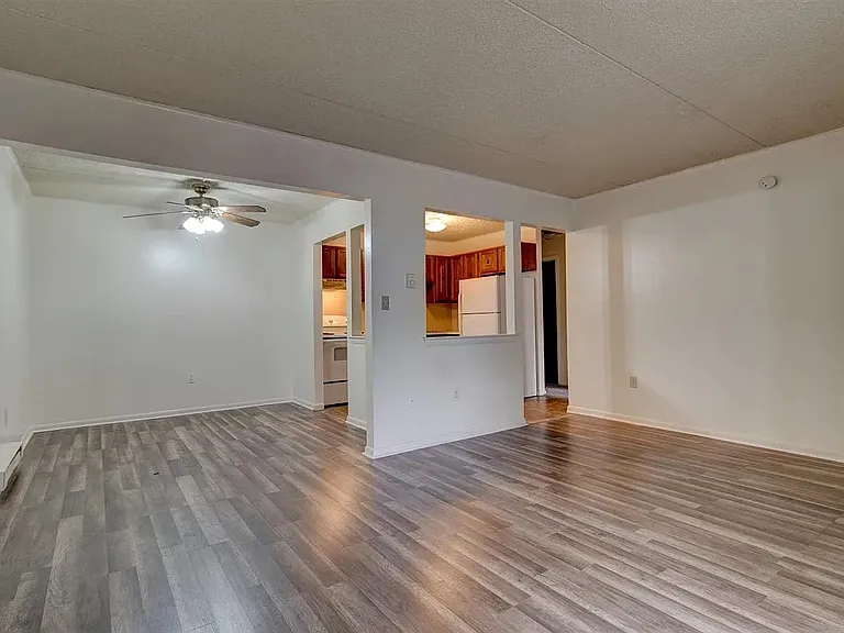 426 Keystone Ave #2 — Photo 3
