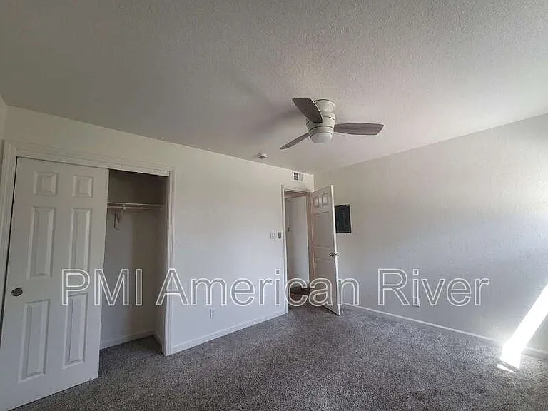7147 Bacchini Ave — Photo 8