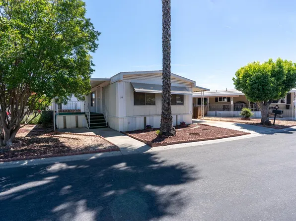 221 W Herndon Ave Space 59, Pinedale, CA 93650