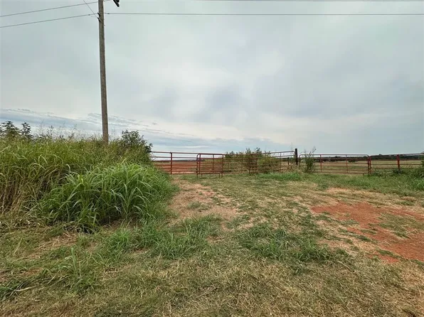 W Industrial Rd, Guthrie, OK 73044