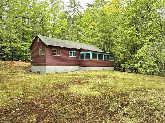 4th image of 27 Bragdon Farm Road