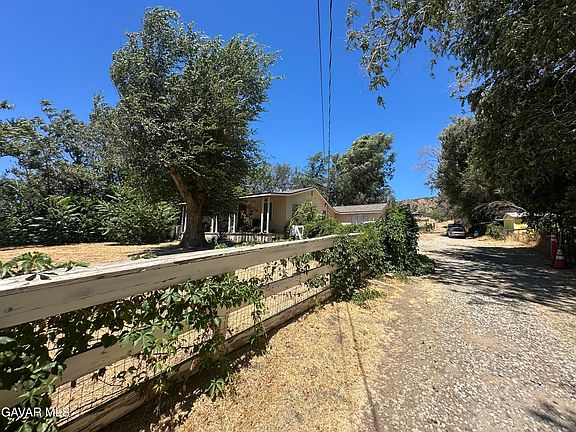 2nd image of 8805 Elizabeth Lake Rd