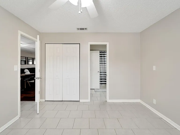 Sunset Grove Ln — Photo 13