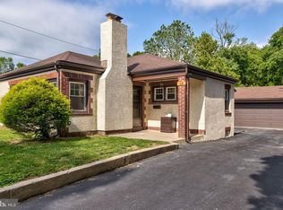 114 S Sproul Rd, Broomall, PA 19008