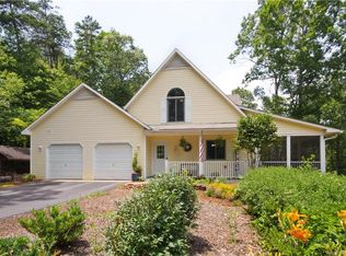 845 White Oak Ln #23, Tryon, NC 28782