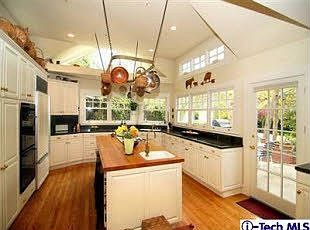 4th image of 2460 Tanoble Dr