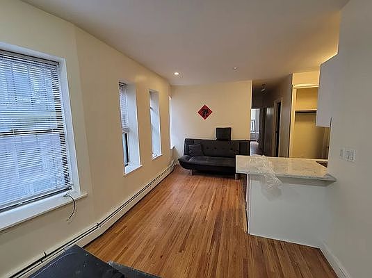 1st image of 157 W 106th St APT 4C