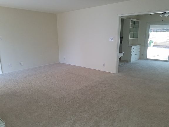 4th image of 1605 Island View Dr