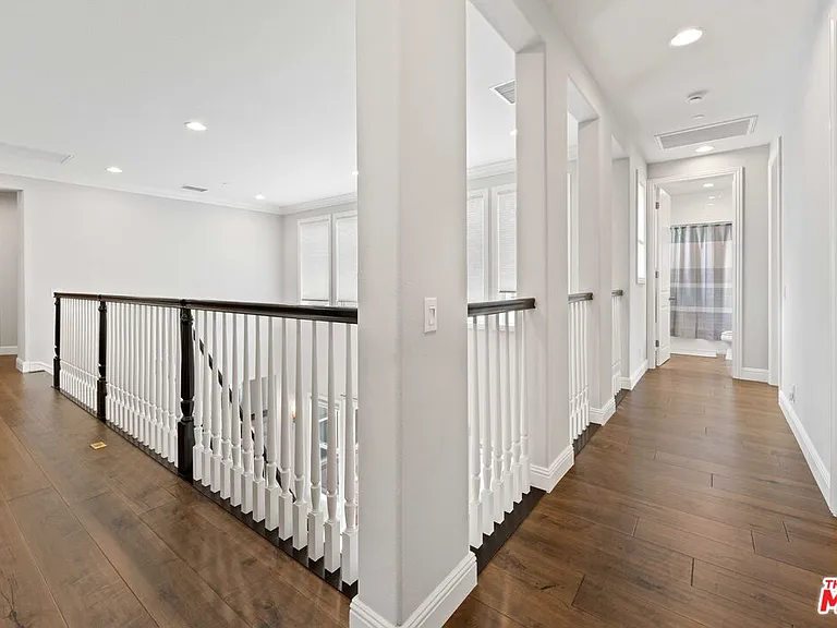 11925 N Ricasoli Way — Photo 29