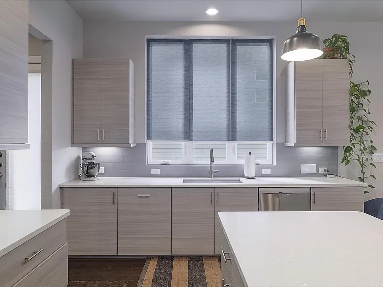 6021 Seville Dr — Photo 12