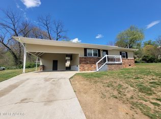 1319 Spring Hill Rd, Knoxville, TN 37914