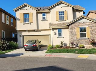 916 Willow Bridge Dr, Folsom, CA 95630
